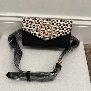 Iman black and white crossbody bag purse NWOT